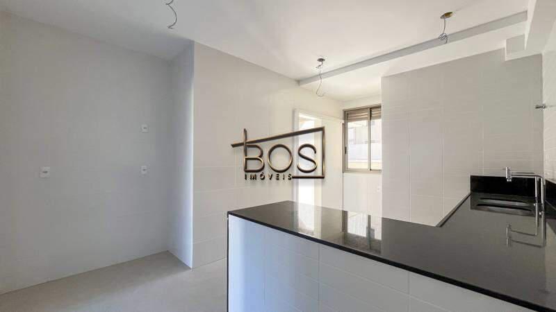 Apartamento, Cruzeiro, 4 Quartos, 4 Vagas, 2 Suítes