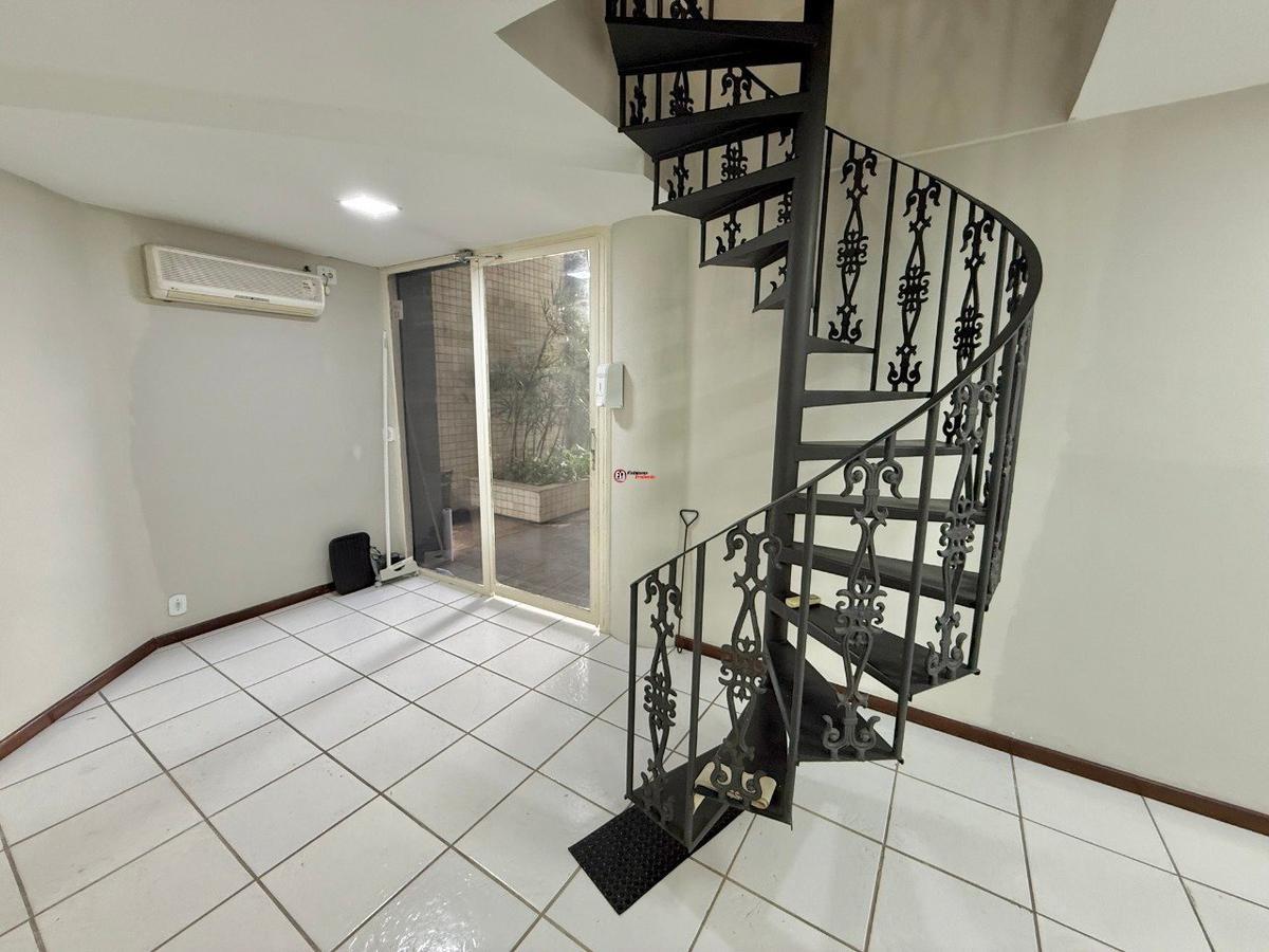 Andar, São José, 0 Quarto, 0 Vaga