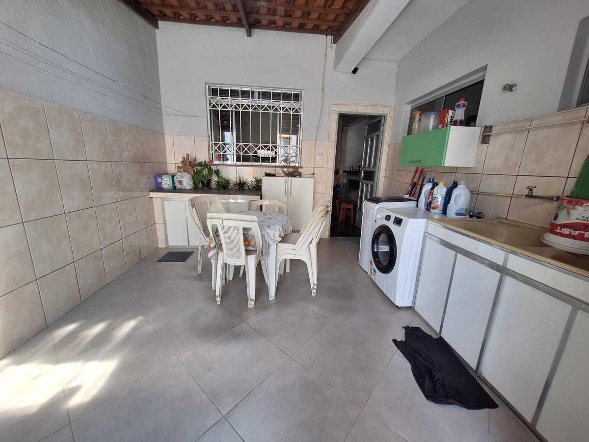 Casa, Jardim Riacho das Pedras, 3 Quartos, 8 Vagas, 2 Suítes