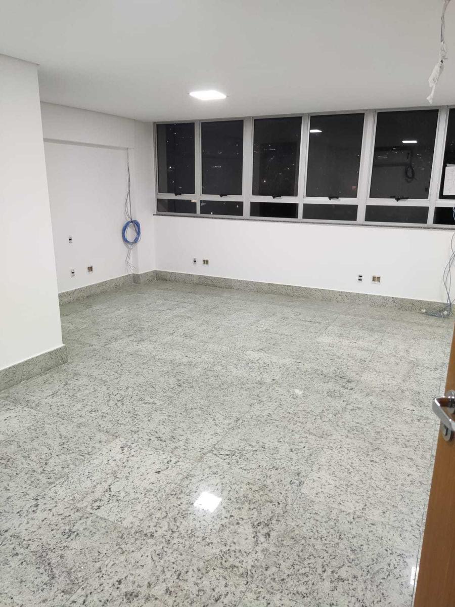 Sala, Ouro Preto, 0 Quarto, 7 Vagas