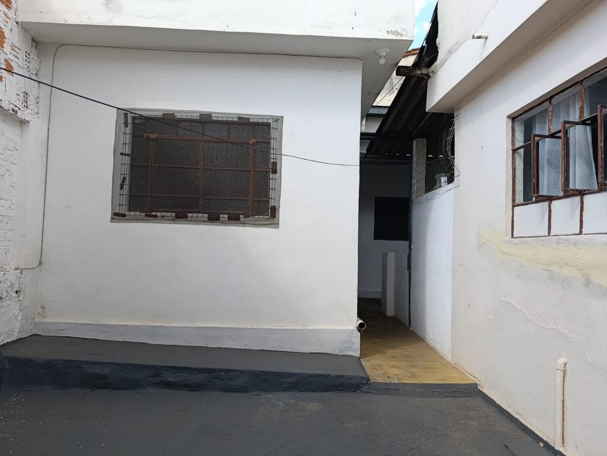 Casa, Jardim Montanhês, 1 Quarto, 0 Vaga