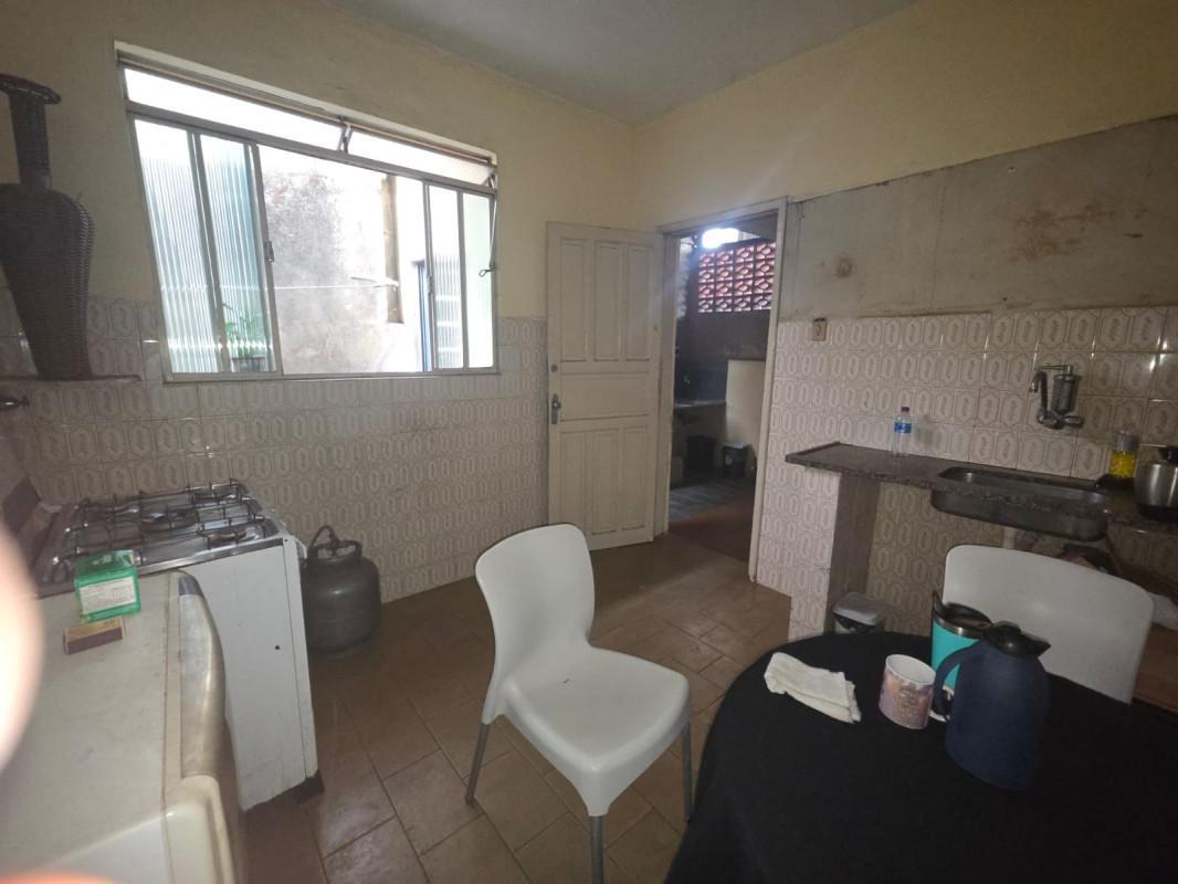 Casa, Coqueiros, 3 Quartos, 4 Vagas