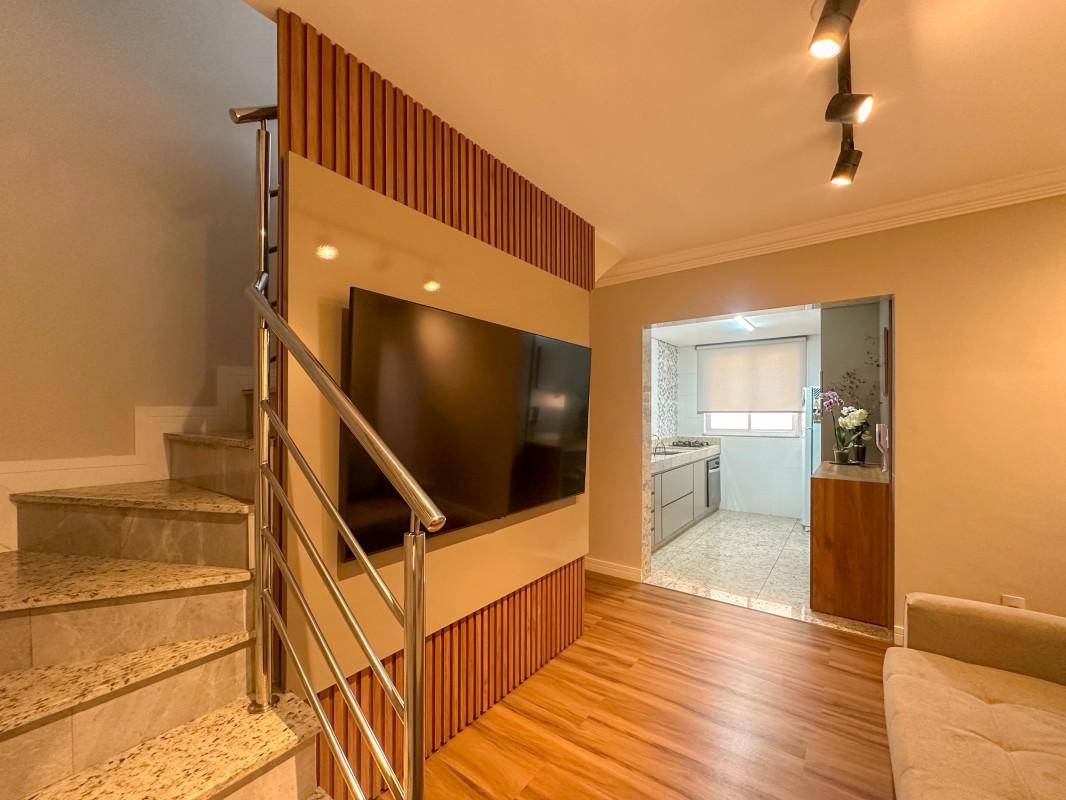 Cobertura, Planalto, 2 Quartos, 2 Vagas, 1 Suíte