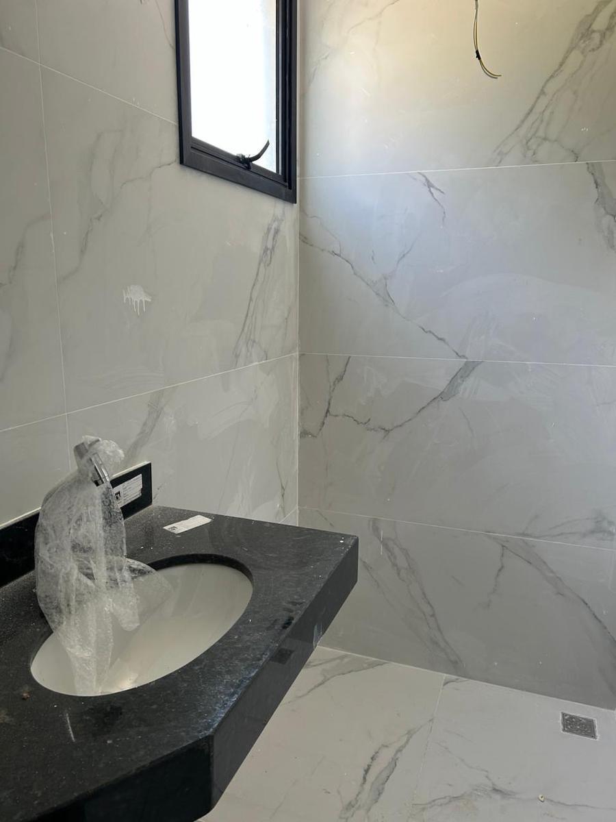 Cobertura, Sagrada Família, 4 Quartos, 2 Vagas, 1 Suíte