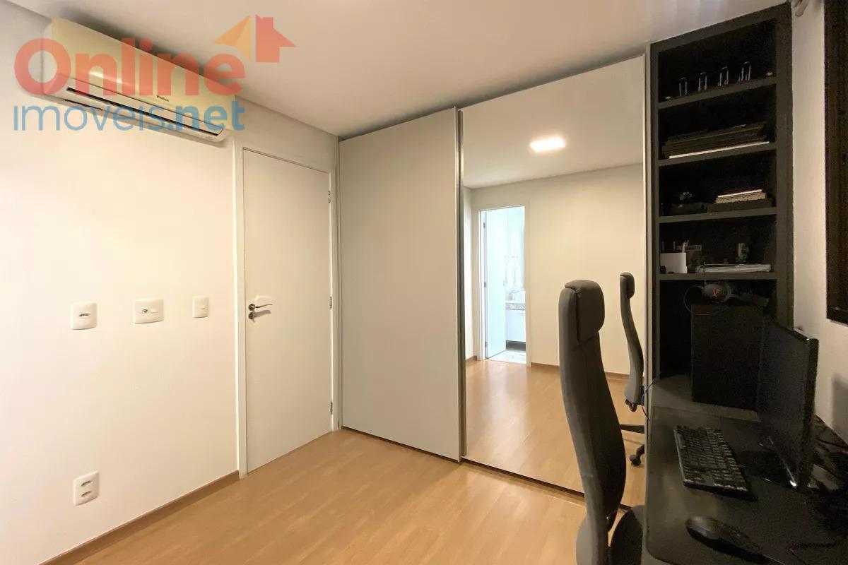 Apartamento, Funcionários, 2 Quartos, 0 Vaga, 2 Suítes