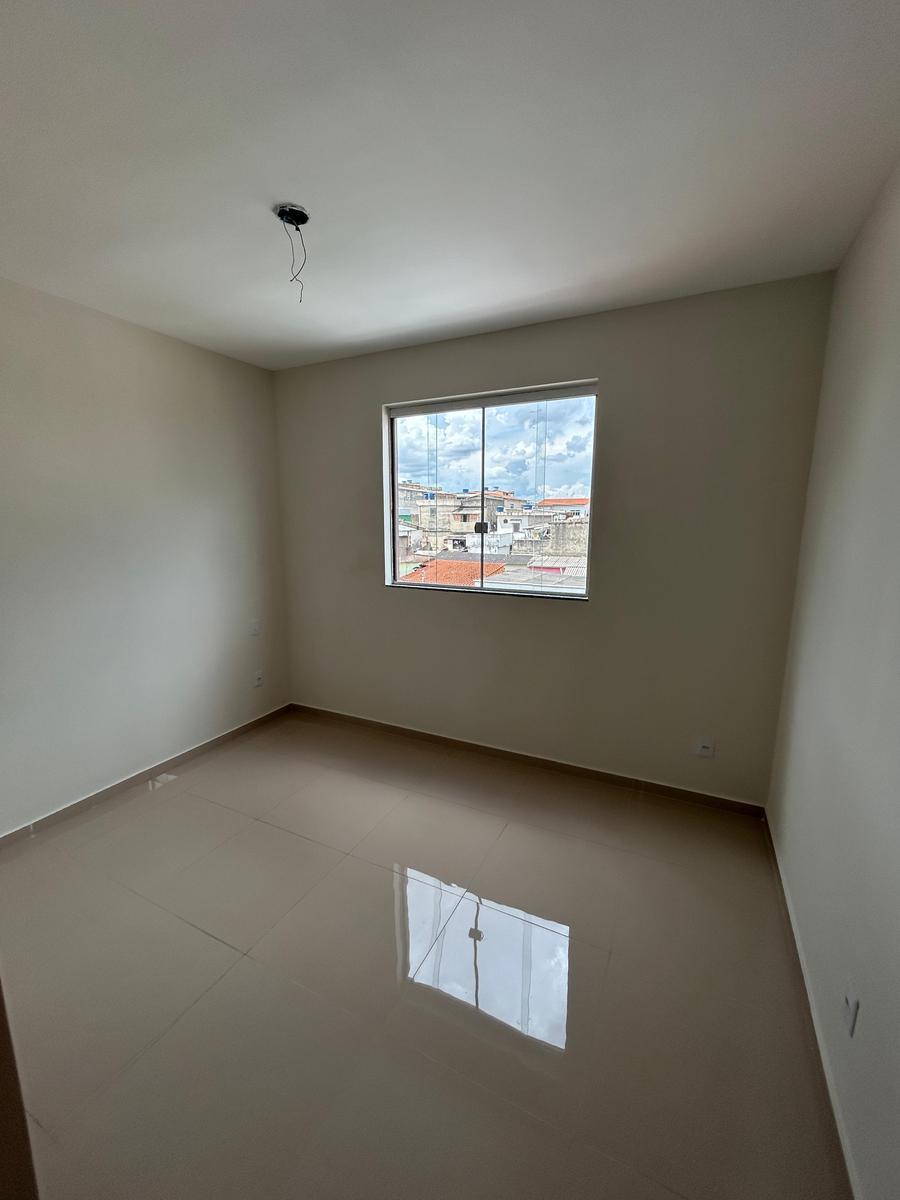 Cobertura, Coqueiros, 2 Quartos, 1 Vaga, 1 Suíte