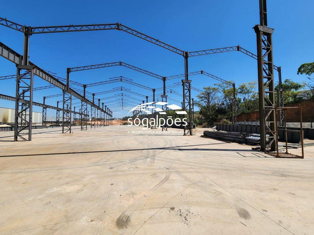 Galpão, Distrito Industrial Bandeirinhas, 15 Vagas