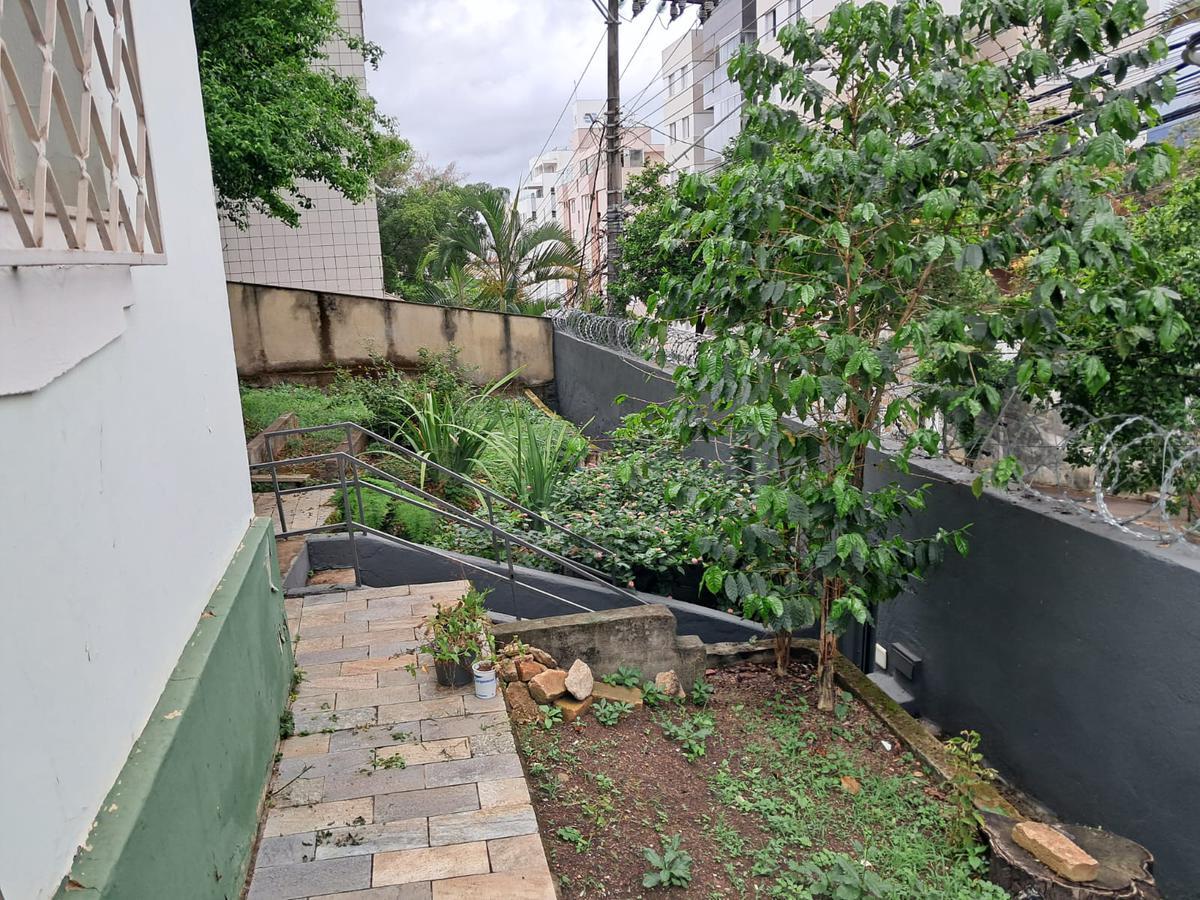 Casa, Sagrada Família, 3 Quartos, 0 Vaga