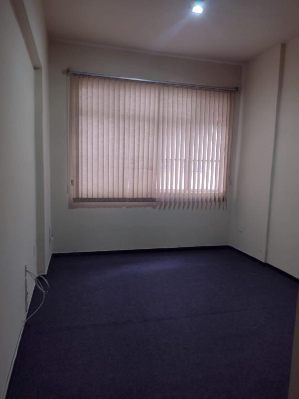 Sala, Centro, 0 Quarto, 0 Vaga