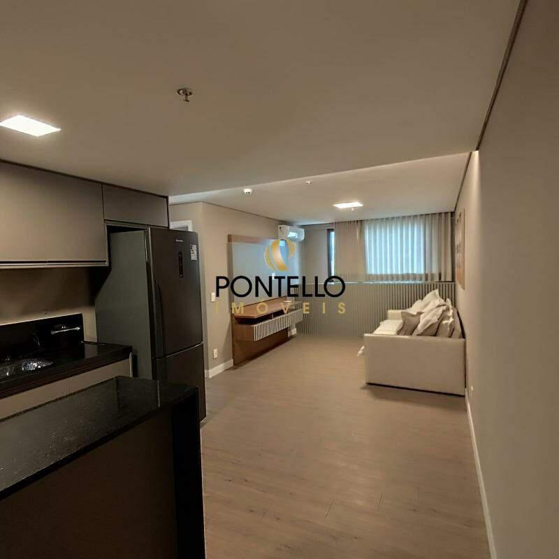 Apartamento, Estoril, 2 Quartos, 1 Vaga, 2 Suítes