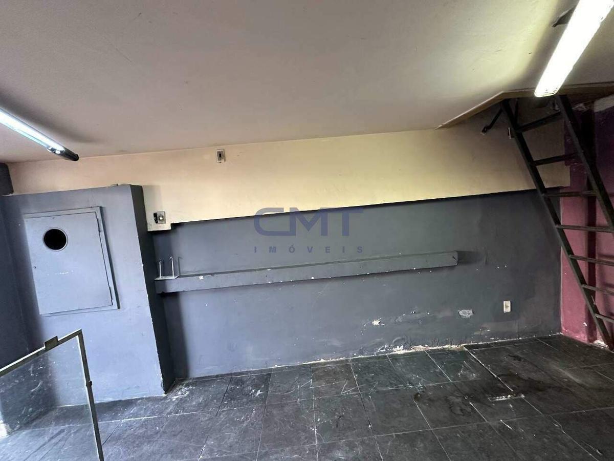 Andar, Centro, 0 Quarto, 0 Vaga