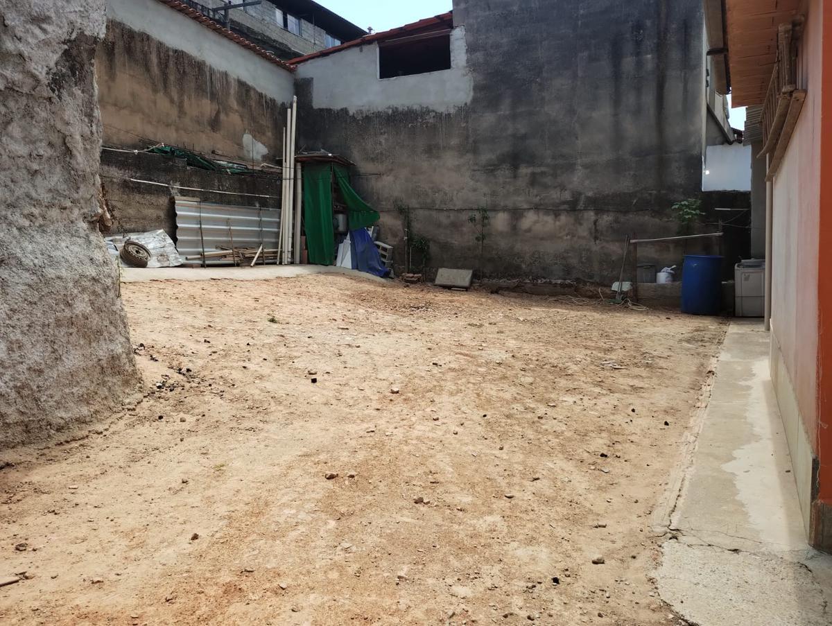 Casa Comercial, Califórnia, 3 Quartos, 12 Vagas