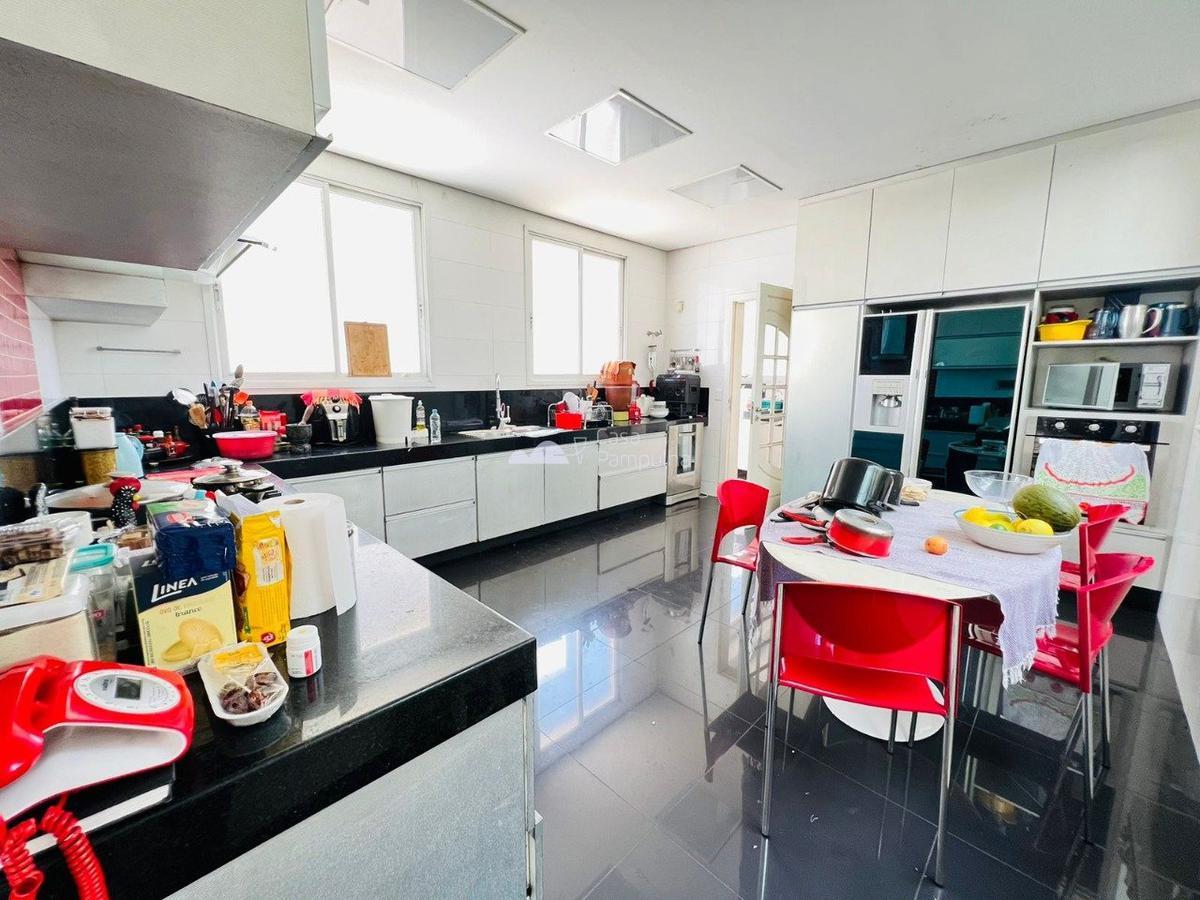 Casa, Jardim Atlântico, 4 Quartos, 10 Vagas, 3 Suítes