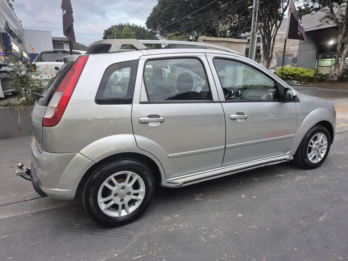 Ford Fiesta Trail 1.6 8v Flex 5p