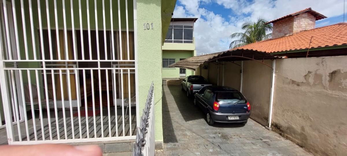 Casa, Santa Maria, 3 Quartos, 6 Vagas