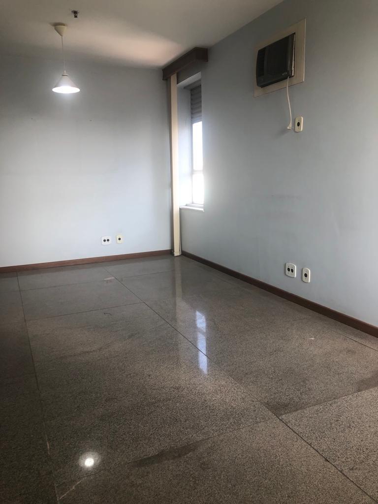 Sala, Centro