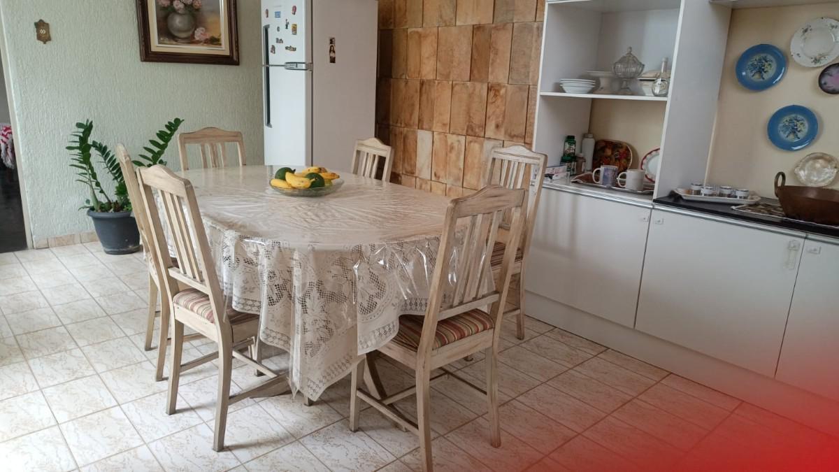 Casa, Alípio de Melo, 4 Quartos, 2 Vagas, 2 Suítes