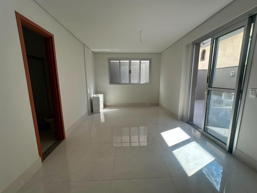 Apartamento, Santa Efigênia, 2 Quartos, 2 Vagas, 1 Suíte