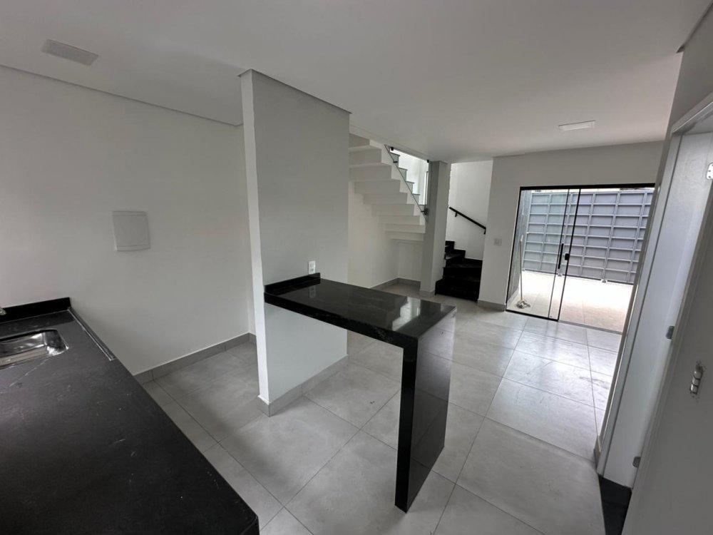 Casa, São Pedro, 3 Quartos, 2 Vagas, 1 Suíte