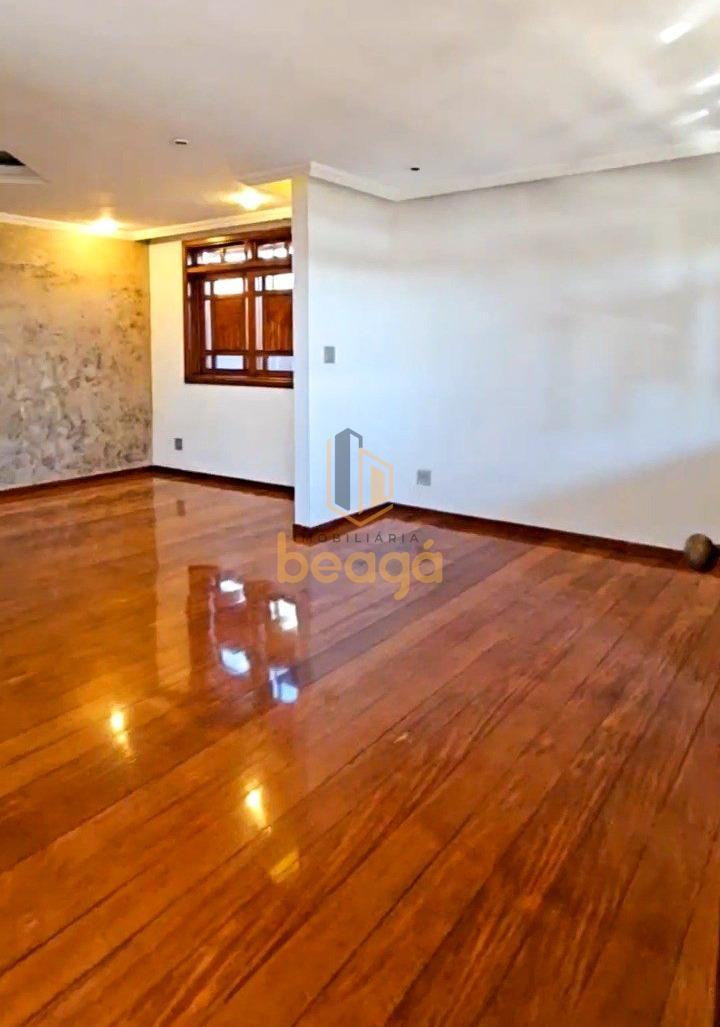 Casa, Serrano, 5 Quartos, 3 Vagas, 1 Suíte