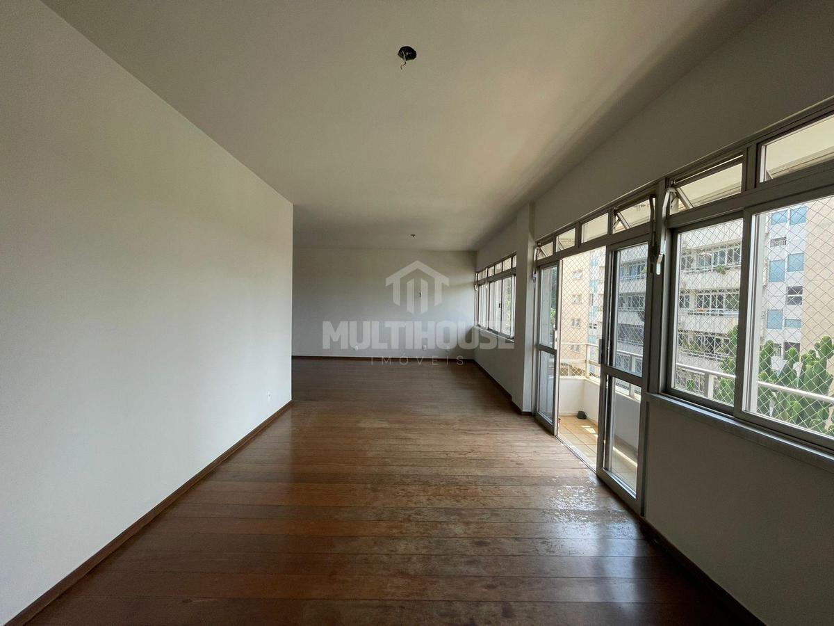 Apartamento, São José, 4 Quartos, 2 Vagas, 1 Suíte