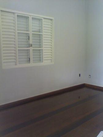 Casa, Coqueiros, 3 Quartos, 5 Vagas, 1 Suíte