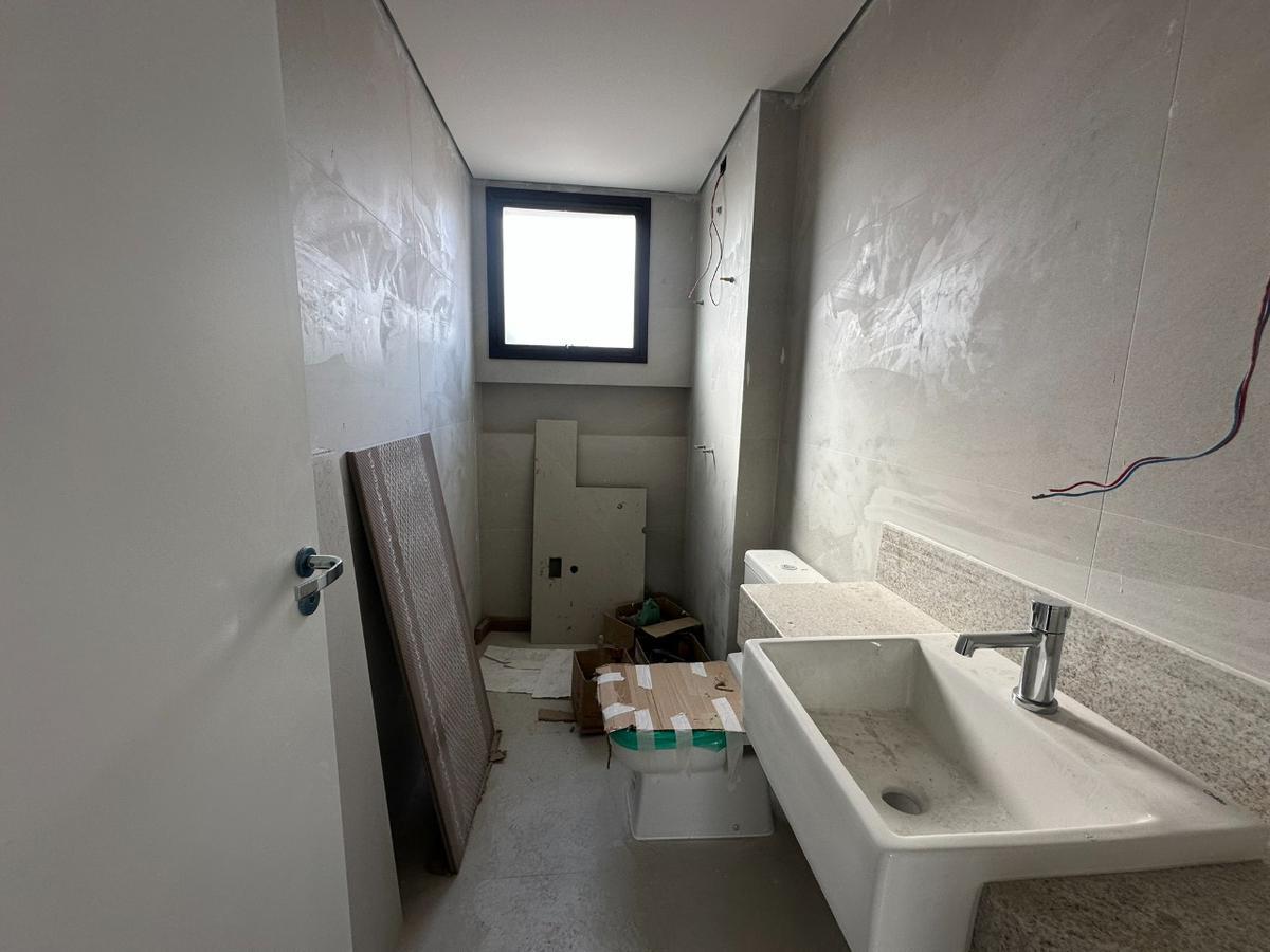 Cobertura, Cidade Nova, 3 Quartos, 3 Vagas, 1 Suíte