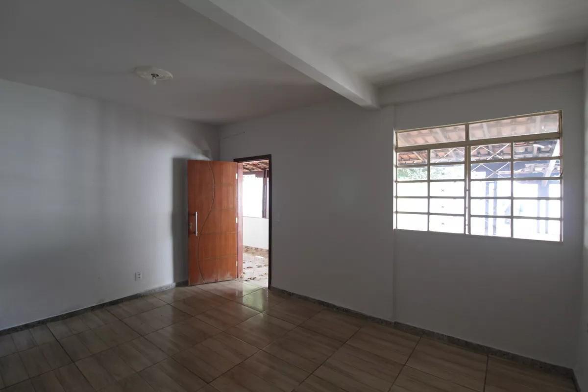 Casa, Santa Mônica, 4 Quartos, 1 Vaga, 1 Suíte