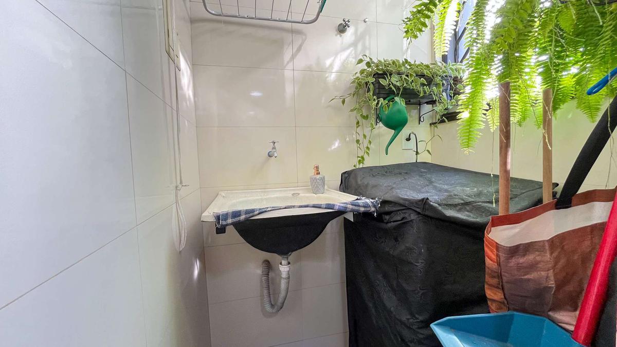 Apartamento, Itapoã, 2 Quartos, 1 Vaga