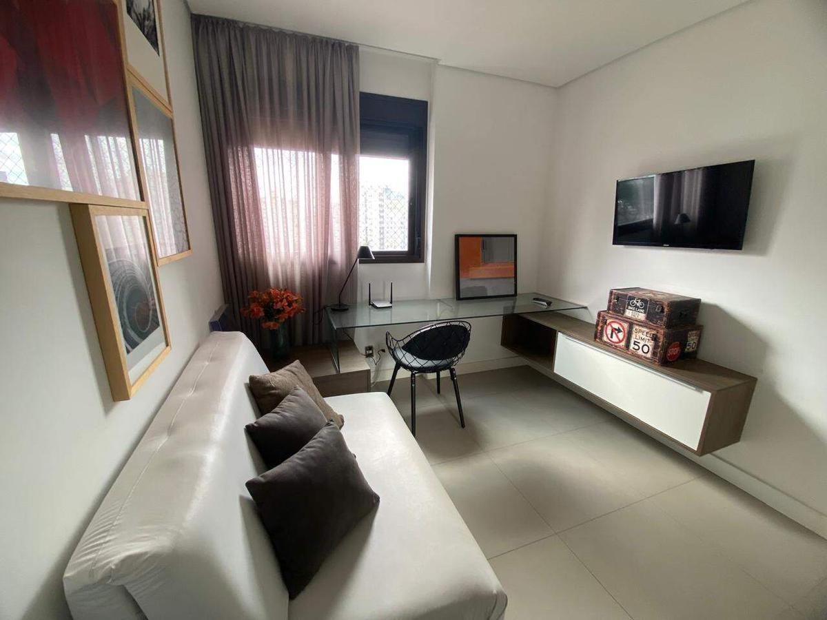 Apartamento, Santa Efigênia, 2 Quartos, 2 Vagas, 1 Suíte