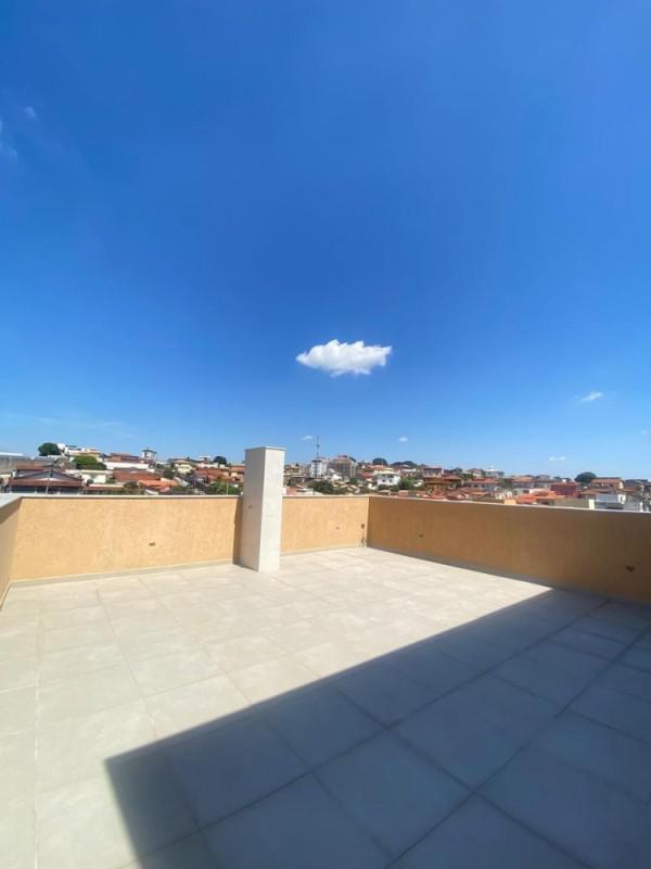 Cobertura, Tirol (barreiro), 3 Quartos, 2 Vagas, 1 Suíte