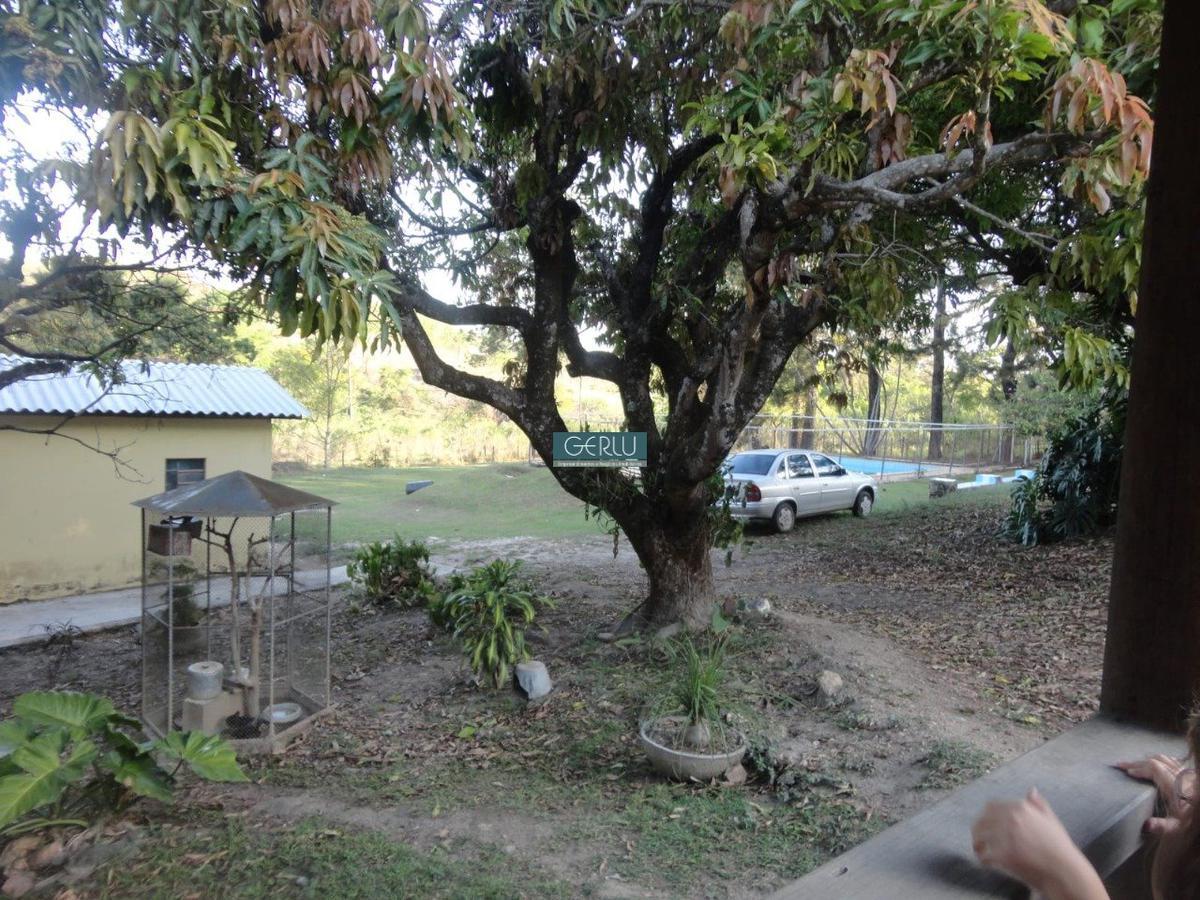 Rural, Pimentas, 4 Quartos, 10 Vagas, 1 Suíte