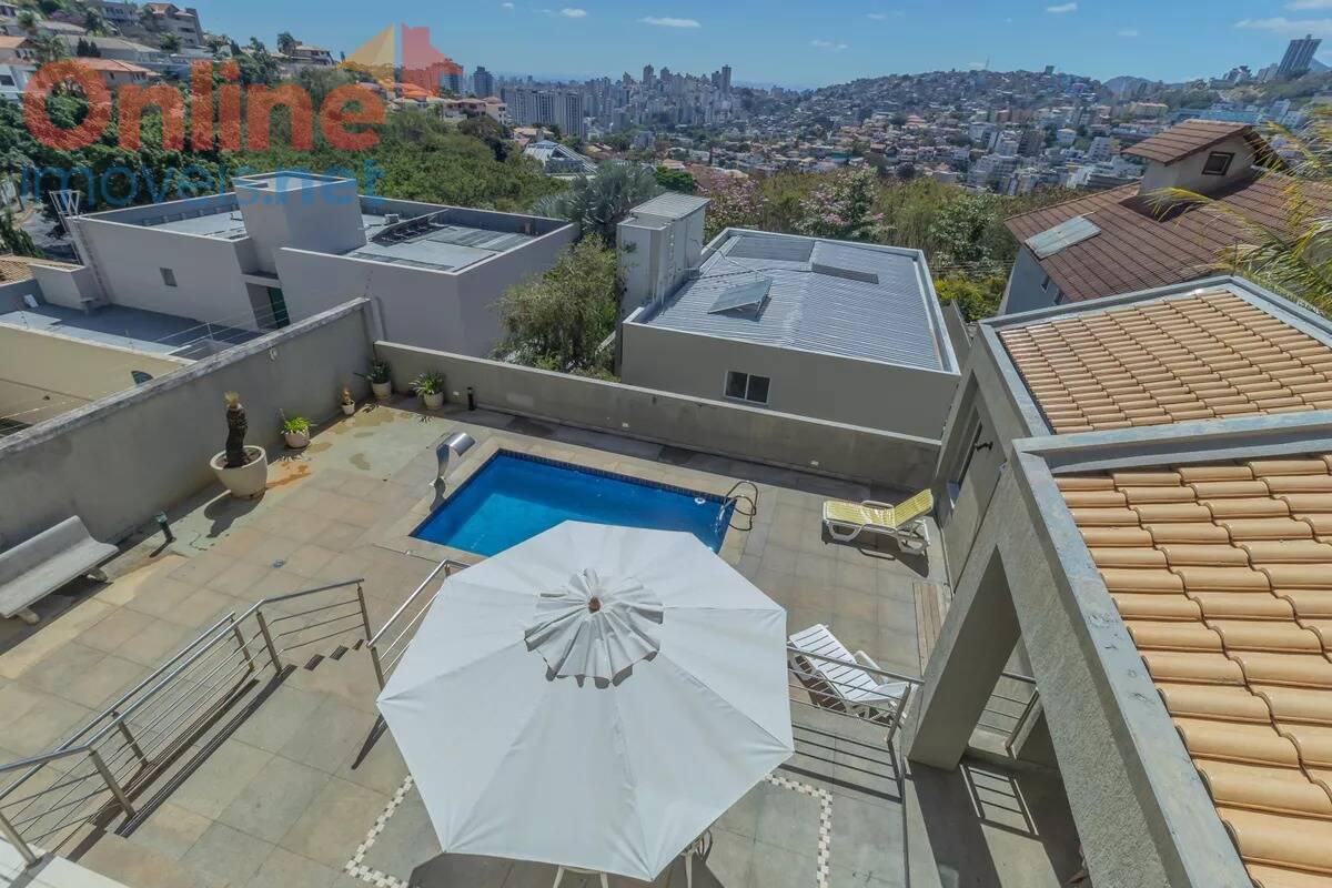 Casa, Santa Lúcia, 4 Quartos, 0 Vaga, 2 Suítes