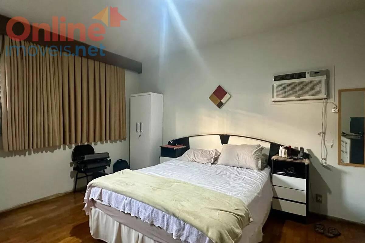 Casa, Serra, 4 Quartos, 0 Vaga, 1 Suíte