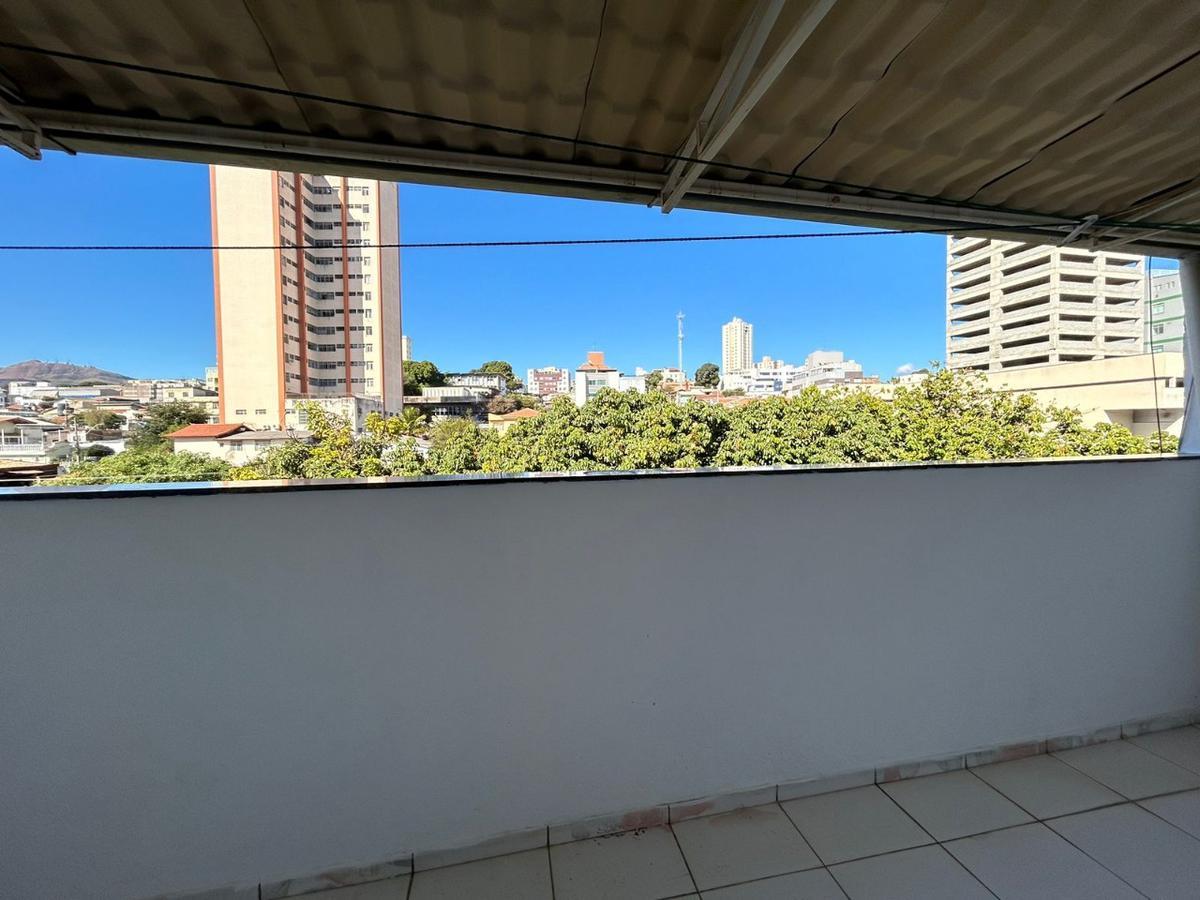 Quitinete, Sagrada Família, 1 Quarto, 0 Vaga