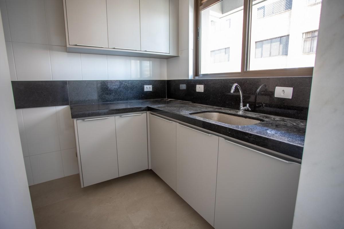 Apartamento, Santa Efigênia, 3 Quartos, 2 Vagas, 1 Suíte