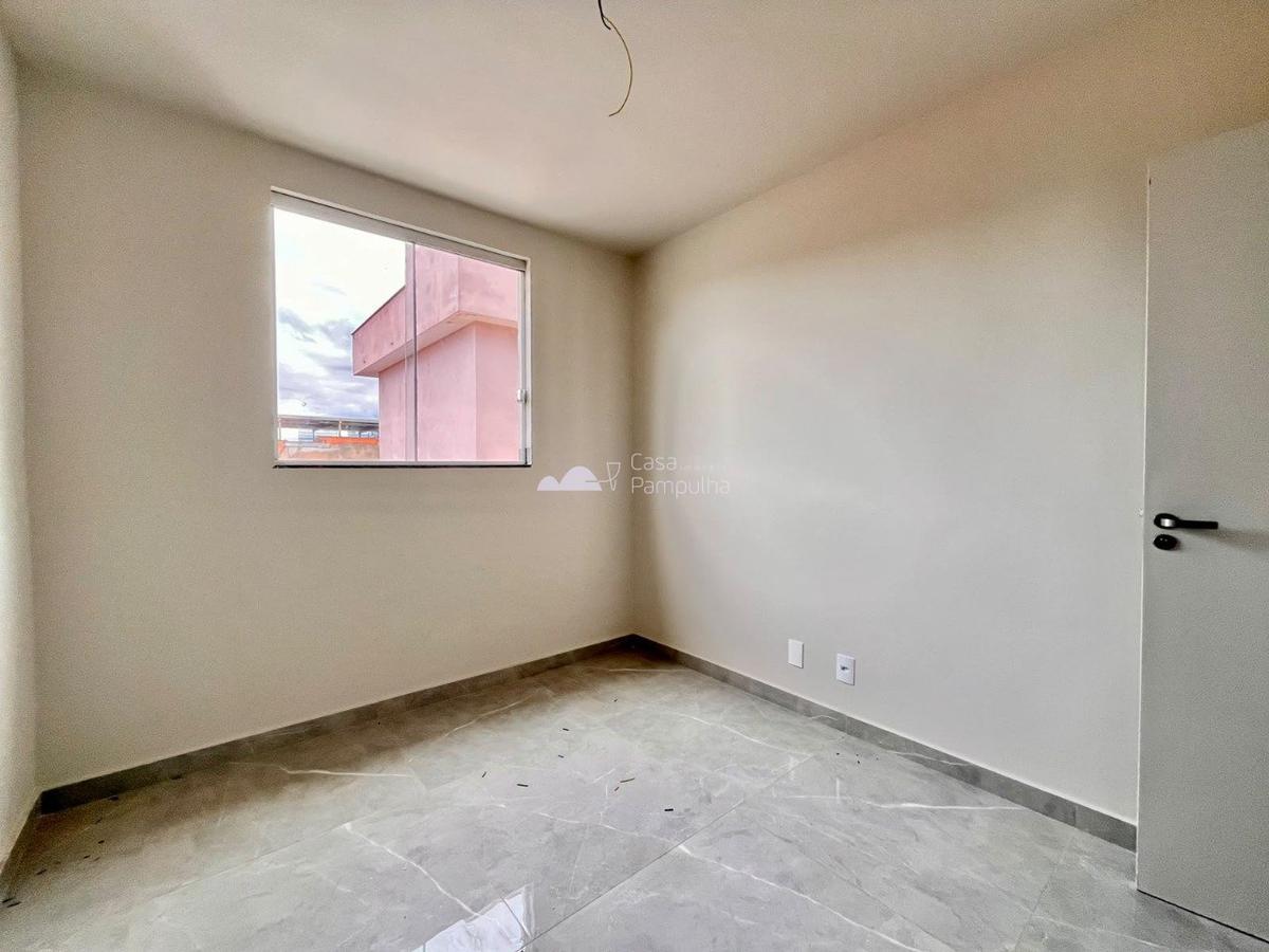 Casa, Mantiqueira, 2 Quartos, 1 Vaga