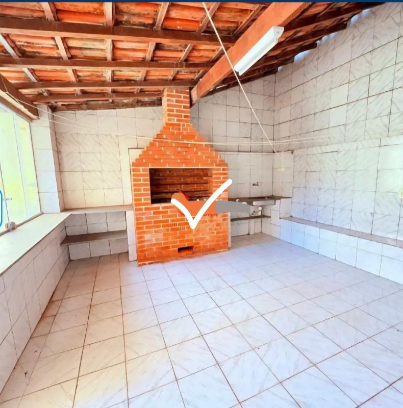 Casa, Sagrada Família, 6 Quartos, 2 Vagas, 1 Suíte