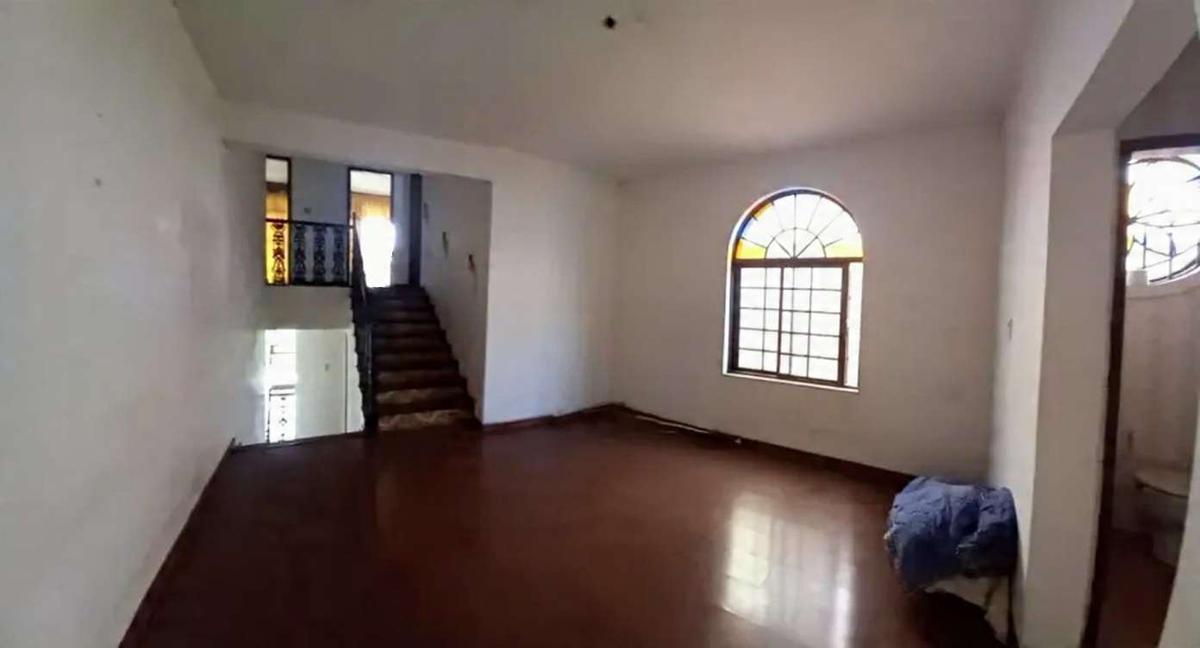 Casa, Cidade Nova, 5 Quartos, 3 Vagas, 1 Suíte
