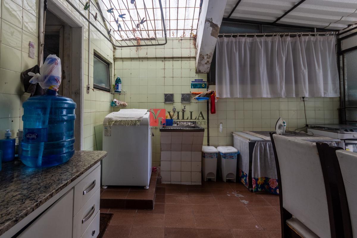 Casa, Serra, 4 Quartos, 0 Vaga, 1 Suíte