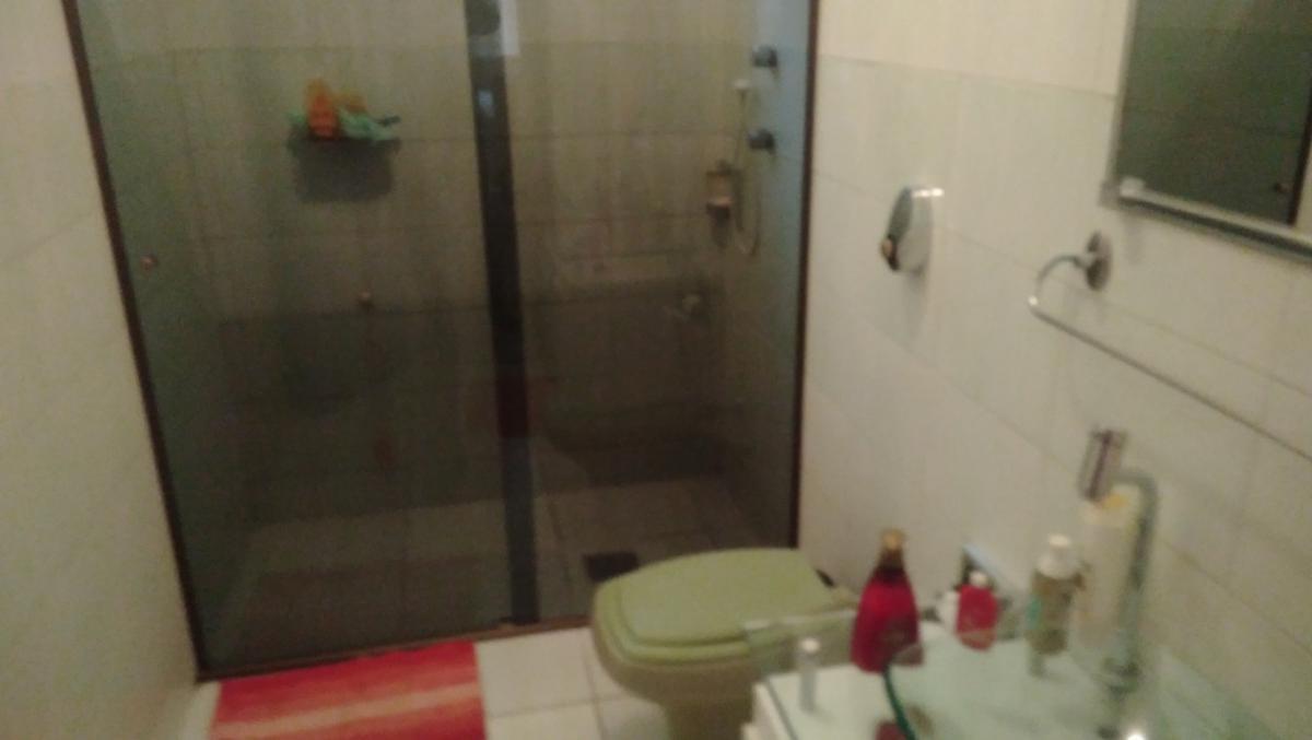 Casa, Floramar, 4 Quartos, 5 Vagas, 2 Suítes