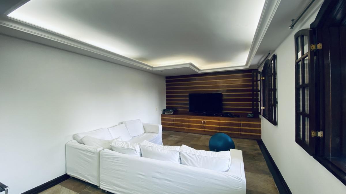 Casa, São Luiz (pampulha), 4 Quartos, 6 Vagas, 1 Suíte