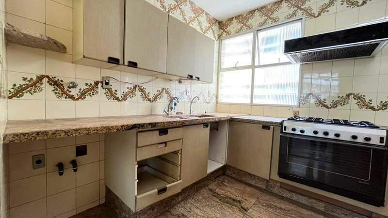 Apartamento, Lourdes, 4 Quartos, 2 Vagas, 1 Suíte