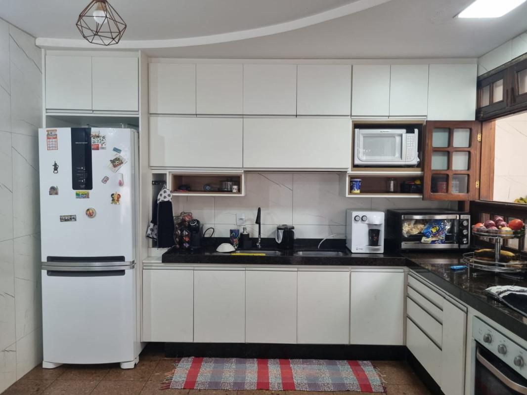 Casa, Jardim Riacho das Pedras, 3 Quartos, 4 Vagas, 2 Suítes
