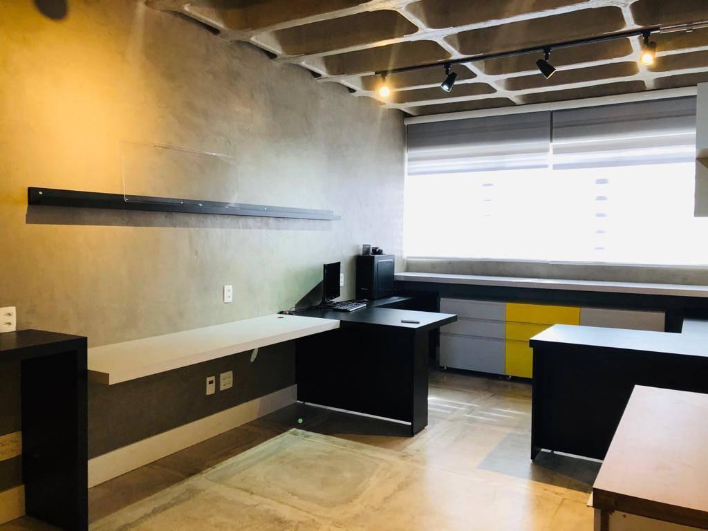 Sala, Nova Granada, 0 Quarto, 1 Vaga