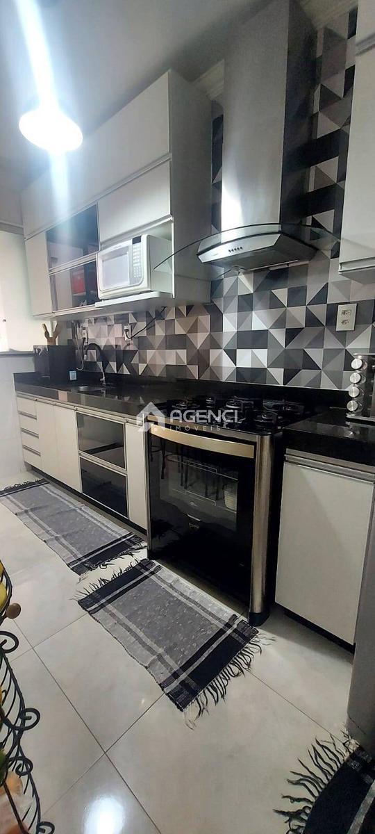 Apartamento, Inconfidentes, 3 Quartos, 0 Vaga, 1 Suíte