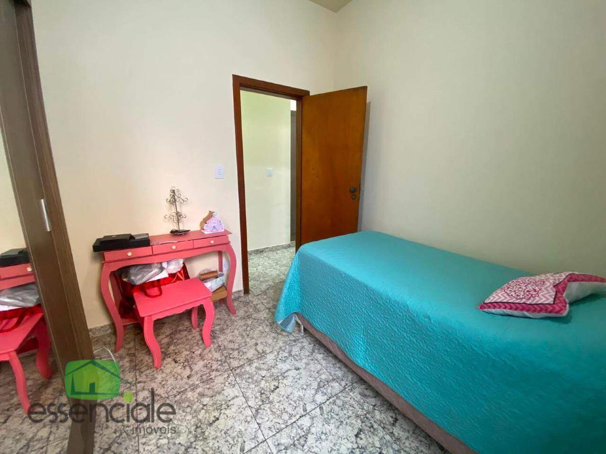 Casa, Jardim Riacho das Pedras, 3 Quartos, 4 Vagas, 1 Suíte