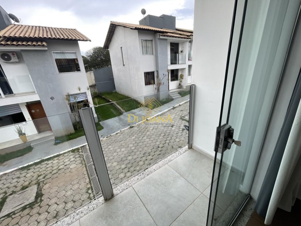 Casa, Bom Retiro, 3 Quartos, 2 Vagas, 2 Suítes