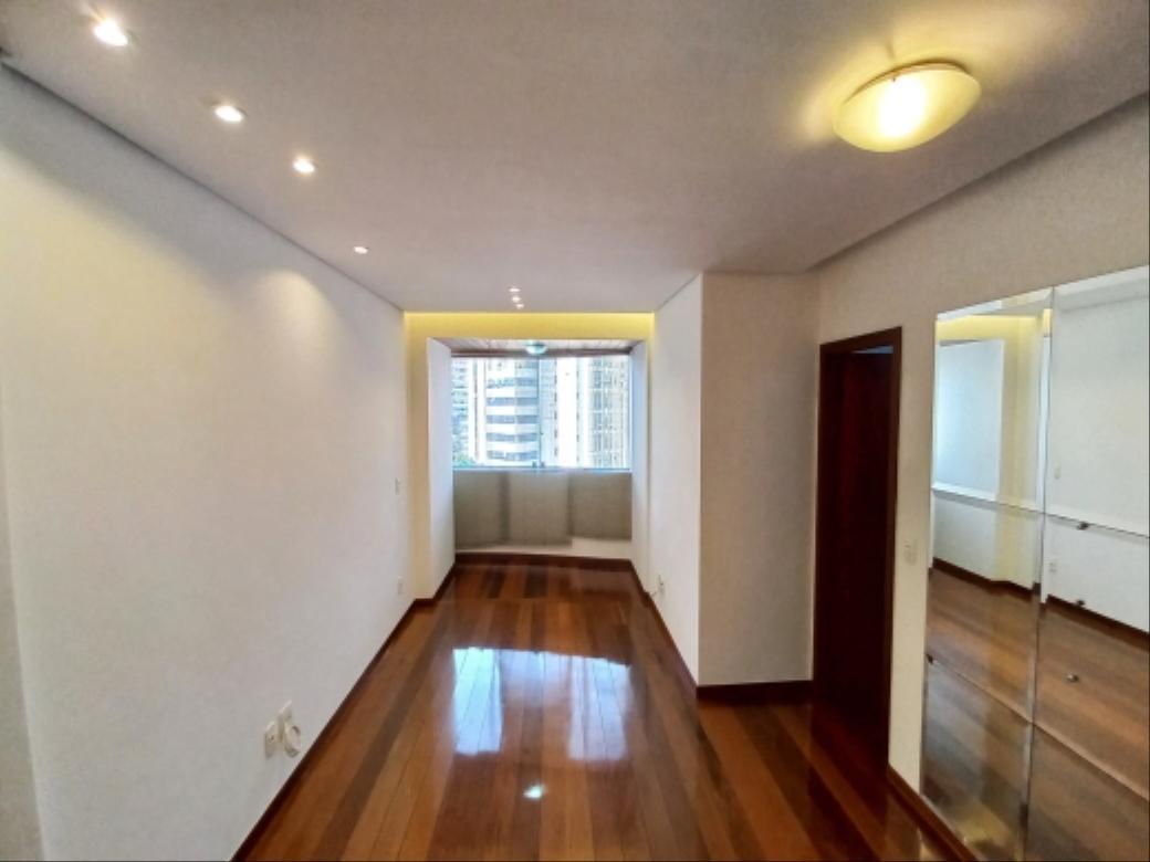 Apartamento, Savassi, 3 Quartos, 2 Vagas, 1 Suíte