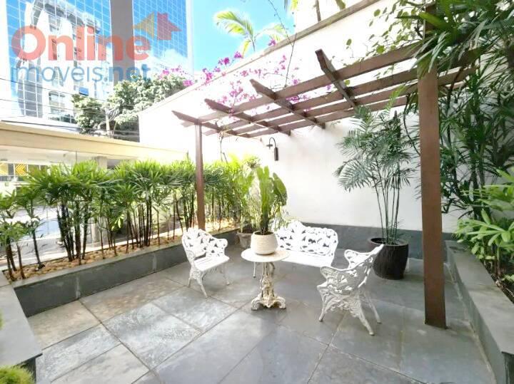 Cobertura, Lourdes, 4 Quartos, 0 Vaga, 1 Suíte